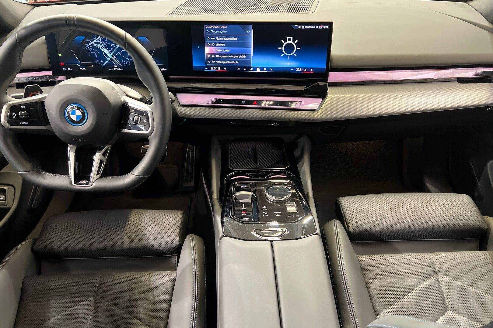 BMW I5 iso kuva 12