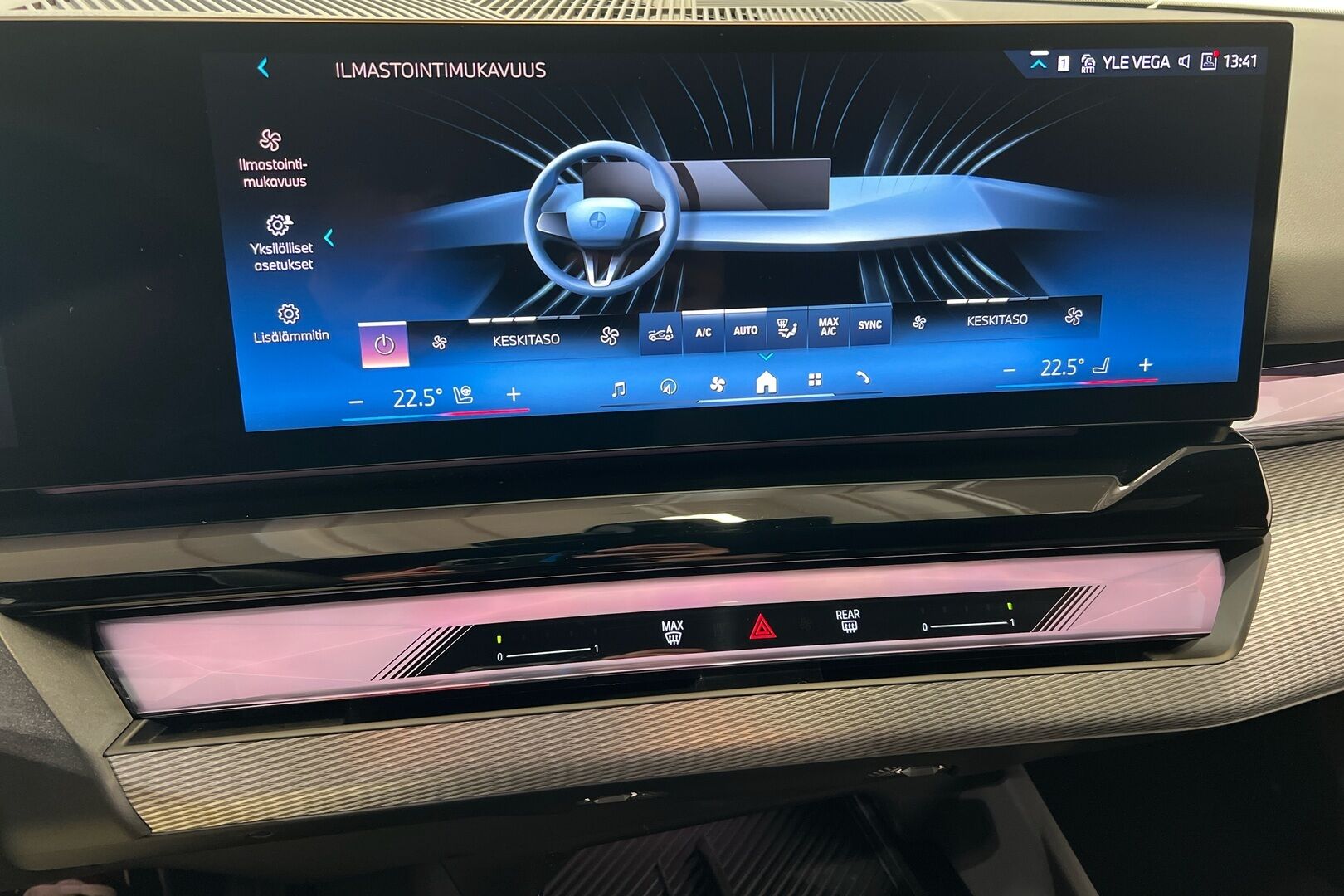 BMW I5 iso kuva 18