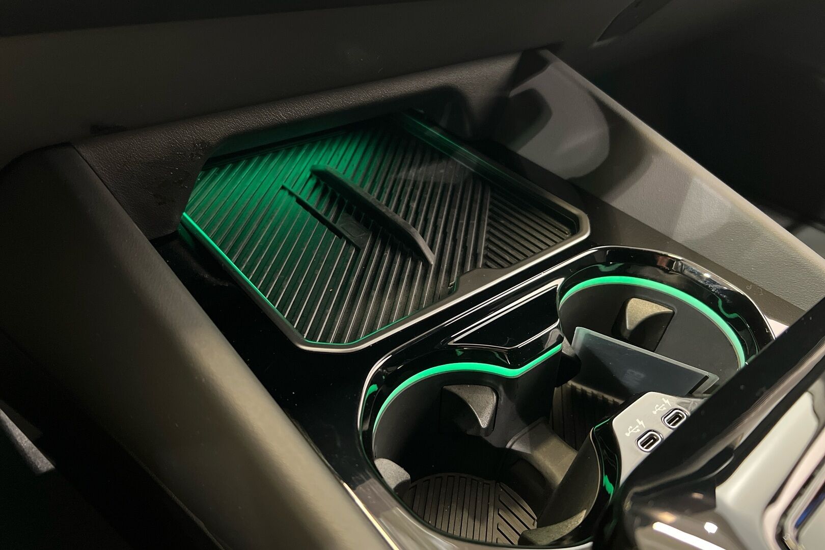 BMW I5 iso kuva 20