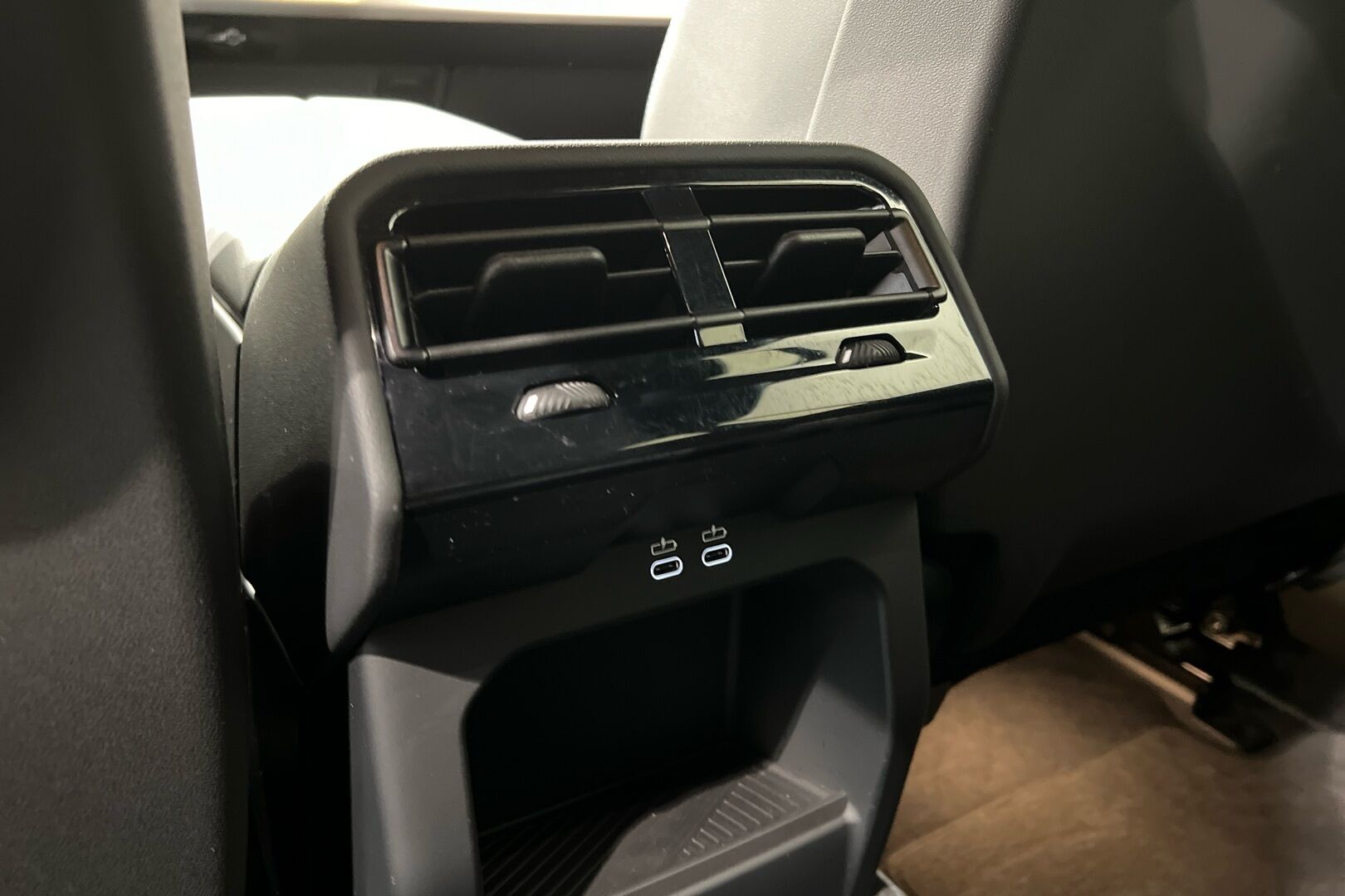 BMW I5 iso kuva 27