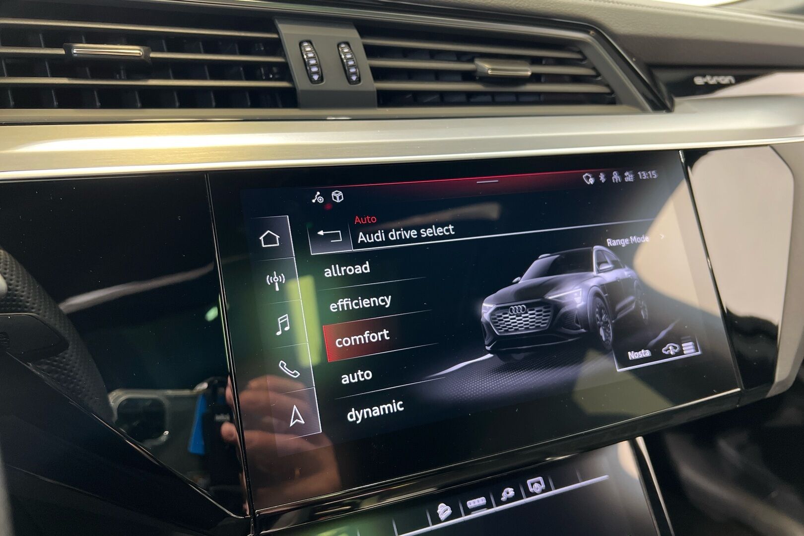 AUDI Q8 E-TRON iso kuva 17