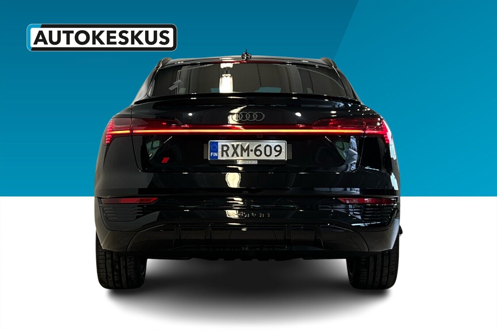 AUDI Q8 E-TRON iso kuva 2