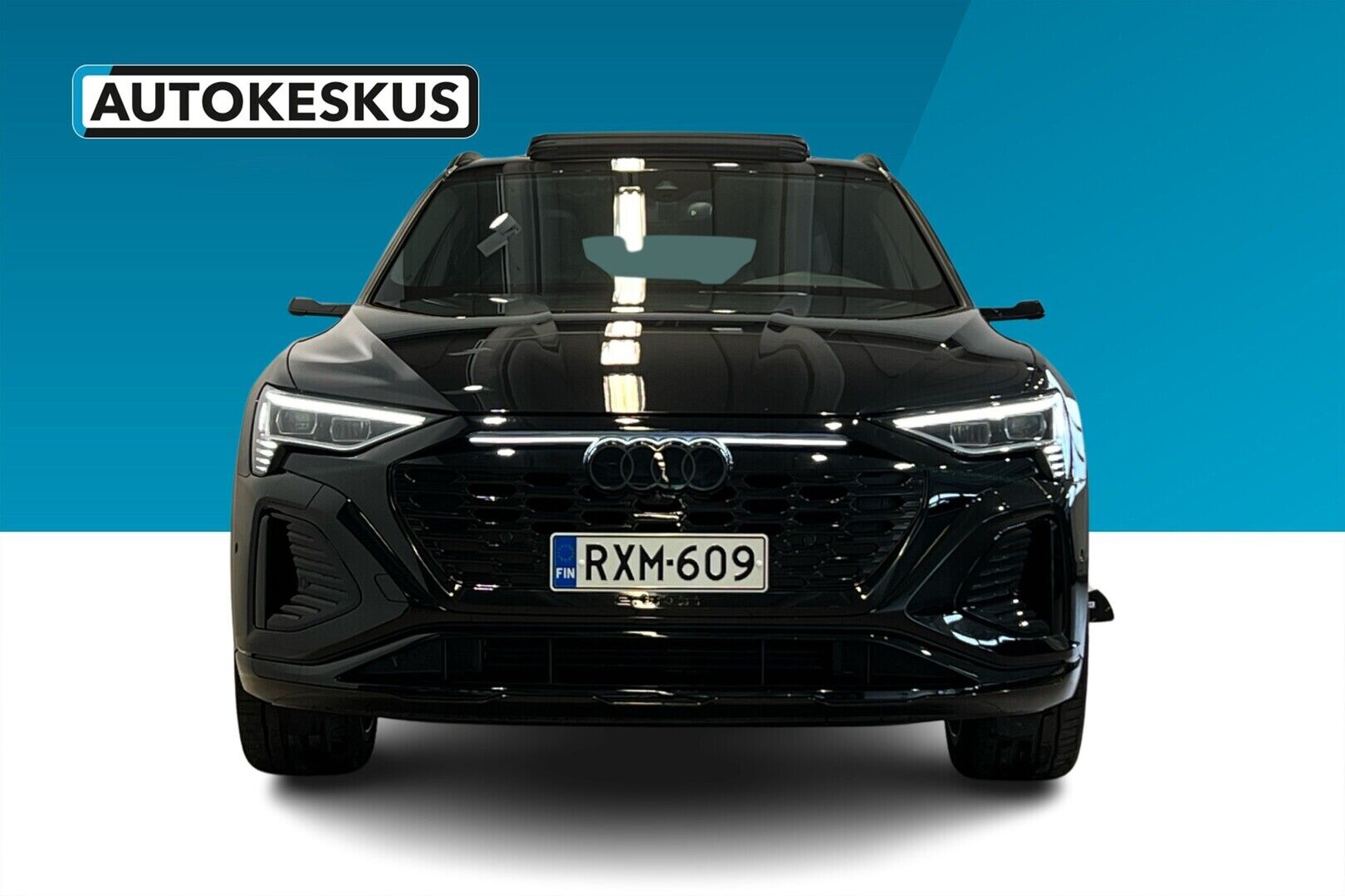AUDI Q8 E-TRON iso kuva 3