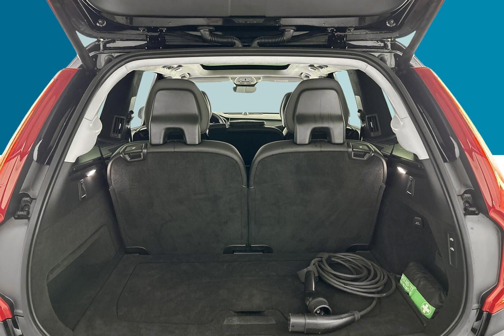 VOLVO XC90 iso kuva 11