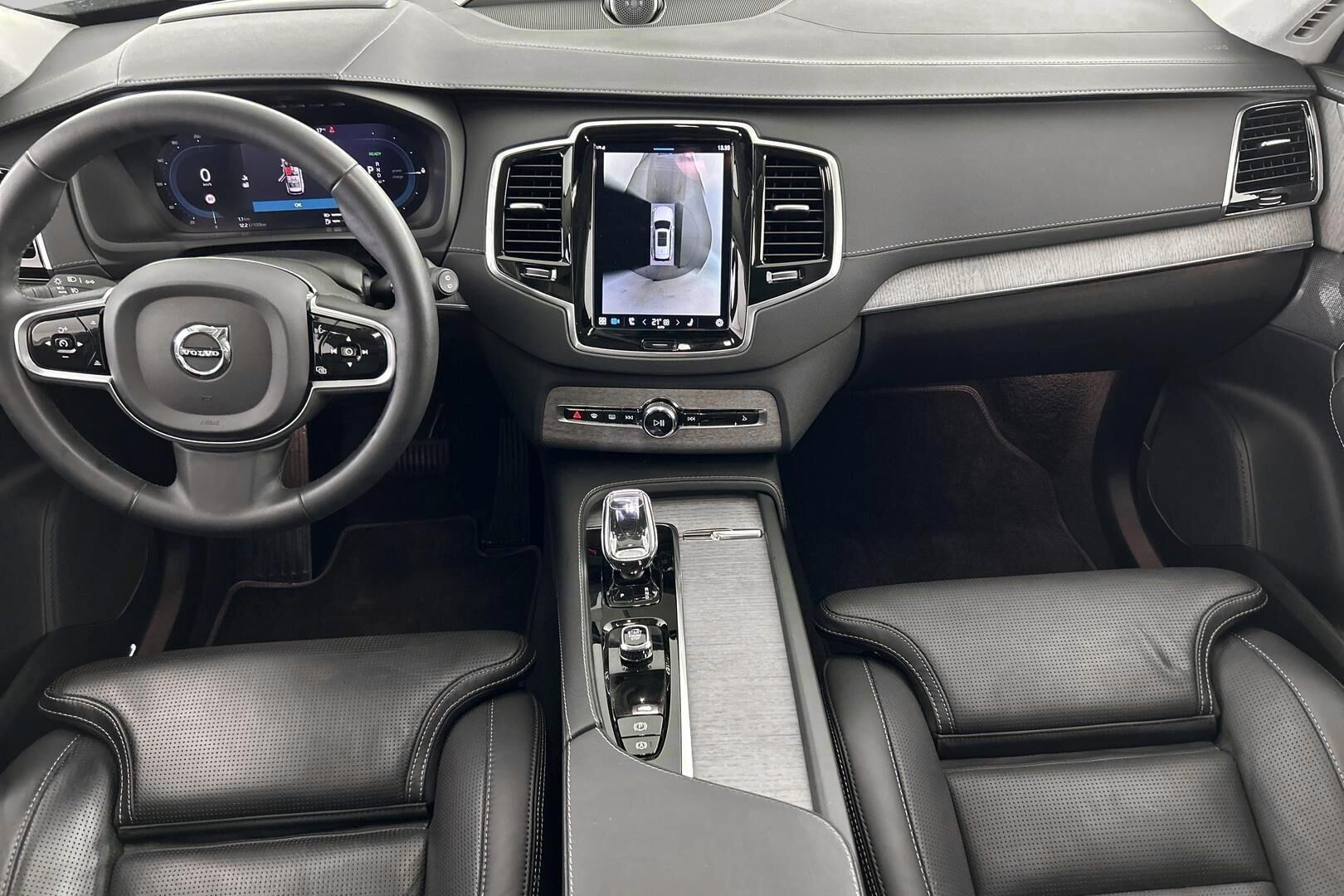 VOLVO XC90 iso kuva 13