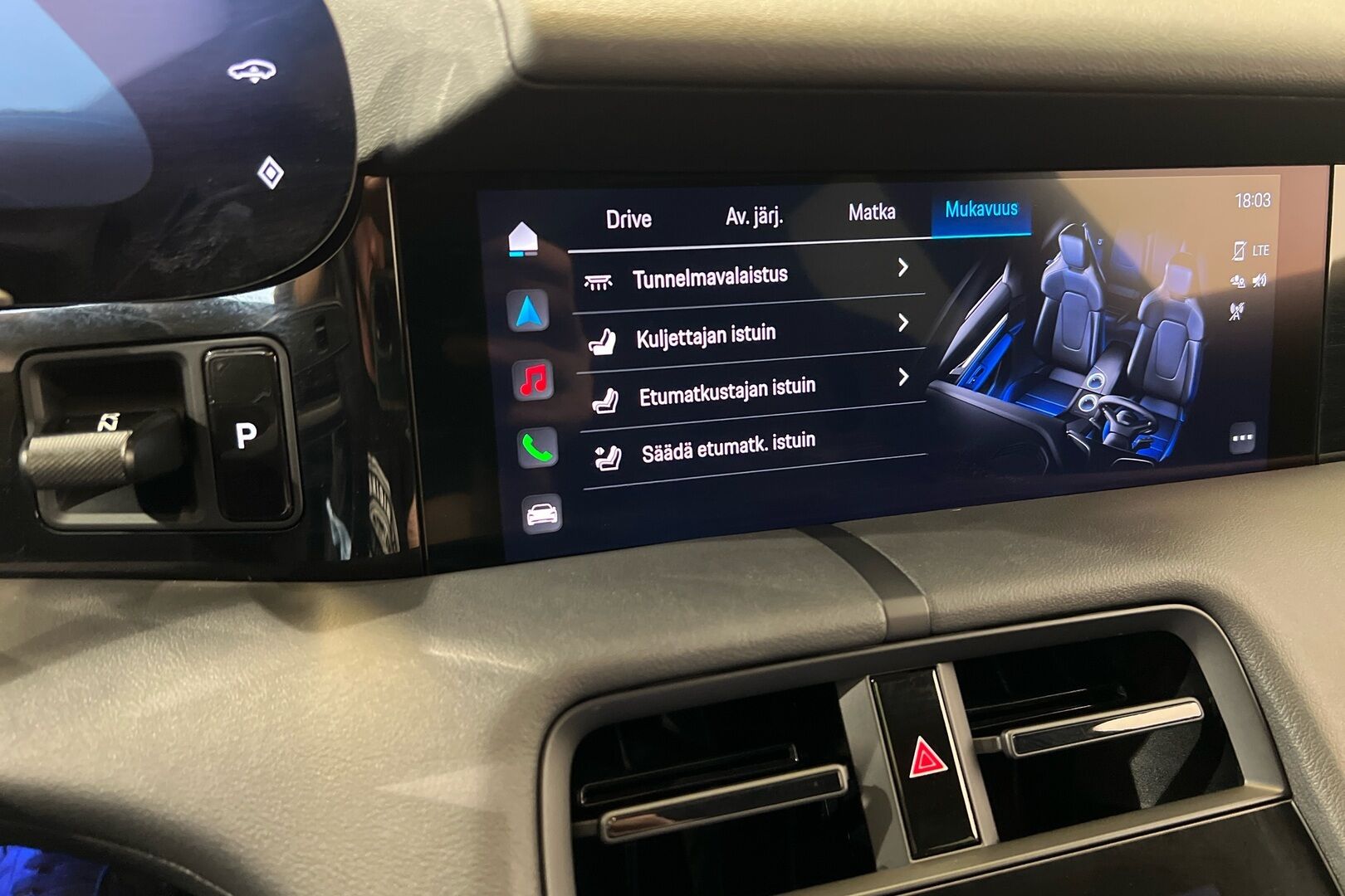 PORSCHE TAYCAN iso kuva 19