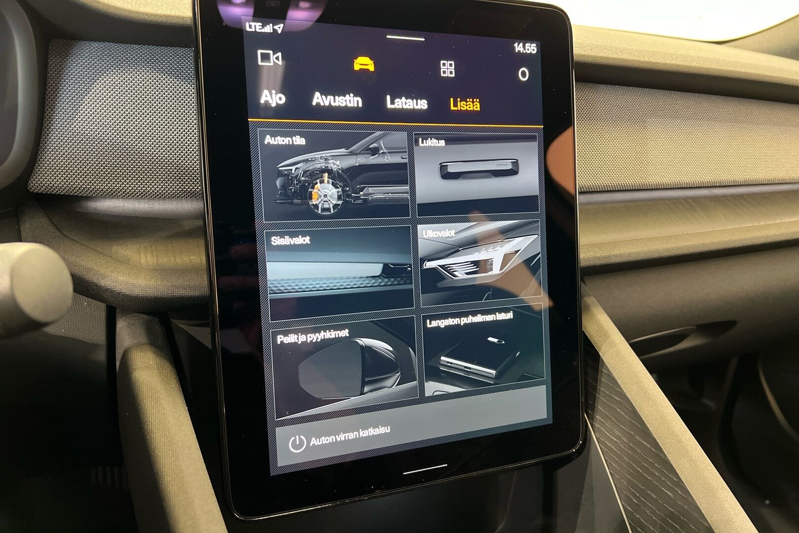 POLESTAR 2 iso kuva 19