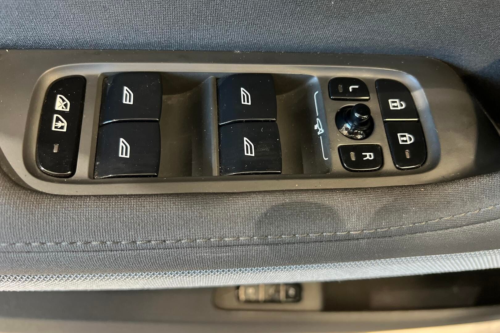 POLESTAR 2 iso kuva 13