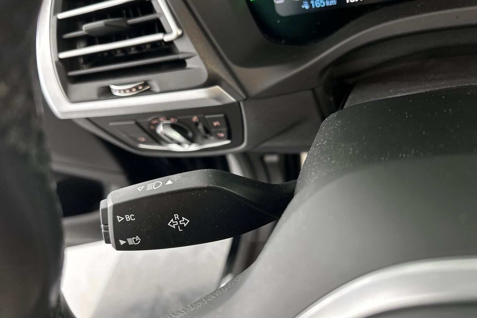 BMW iX3 iso kuva 27