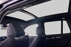 BMW iX3 esikatselu 21