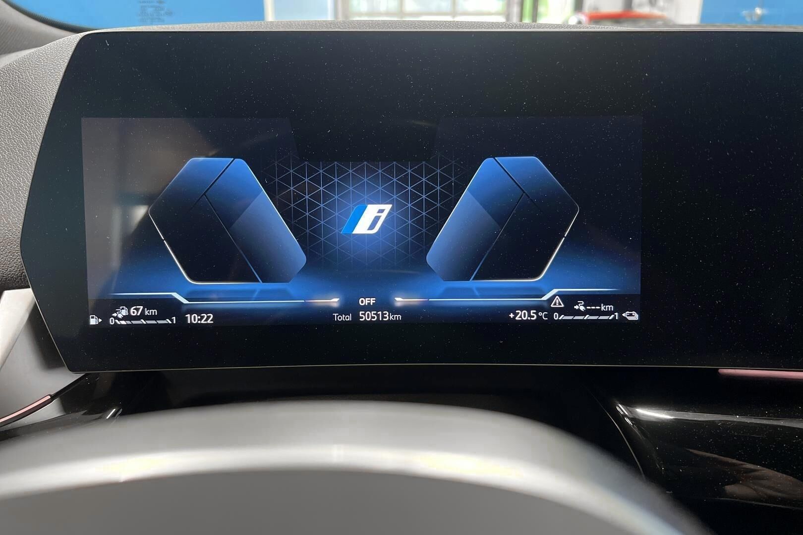 BMW 2-SARJA iso kuva 10