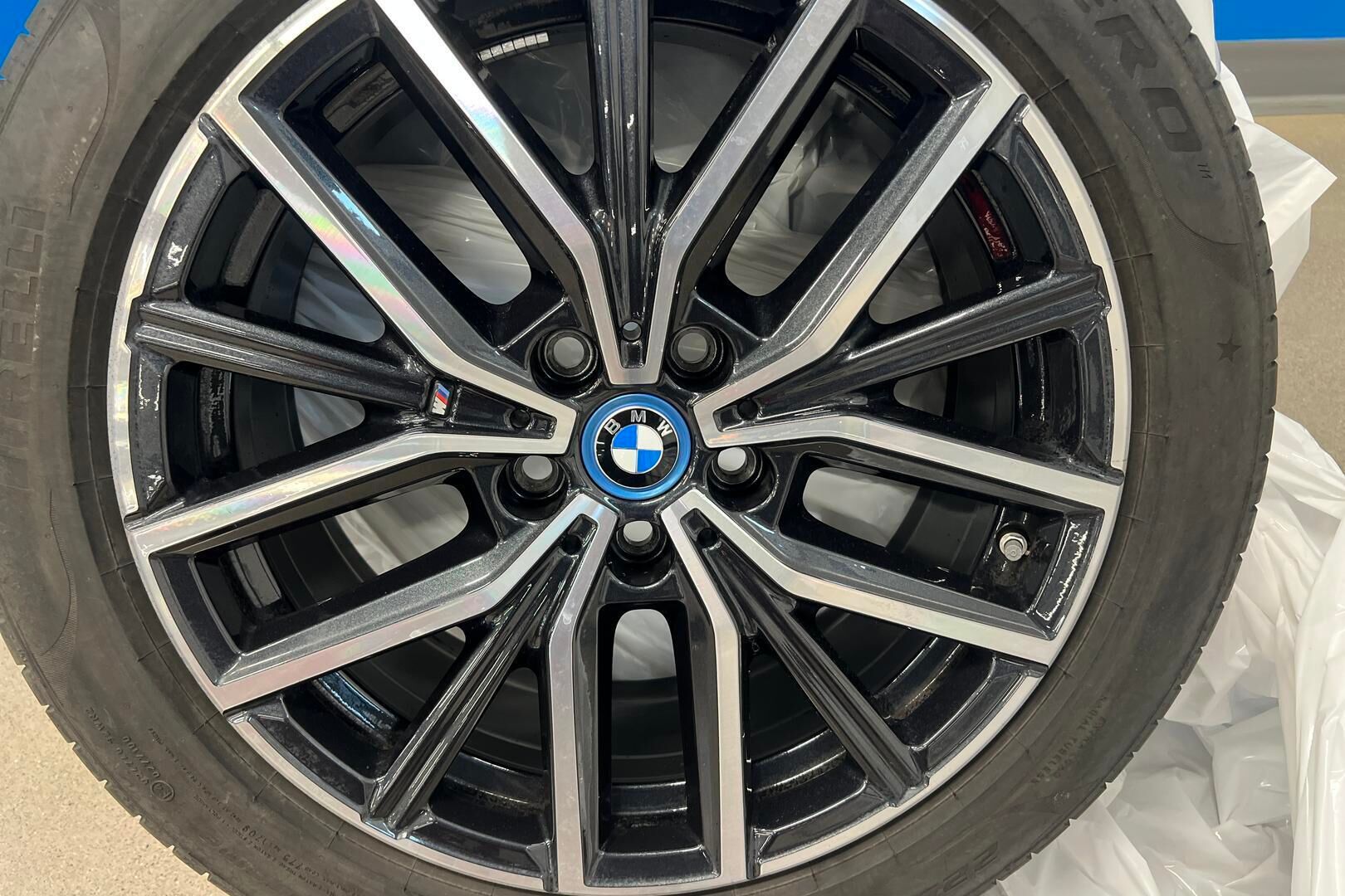 BMW 2-SARJA iso kuva 22