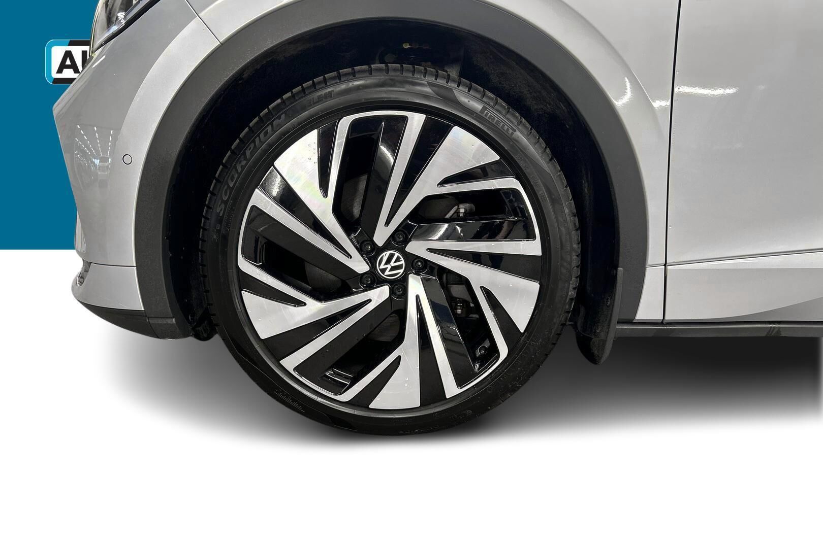 VOLKSWAGEN ID.4 iso kuva 12