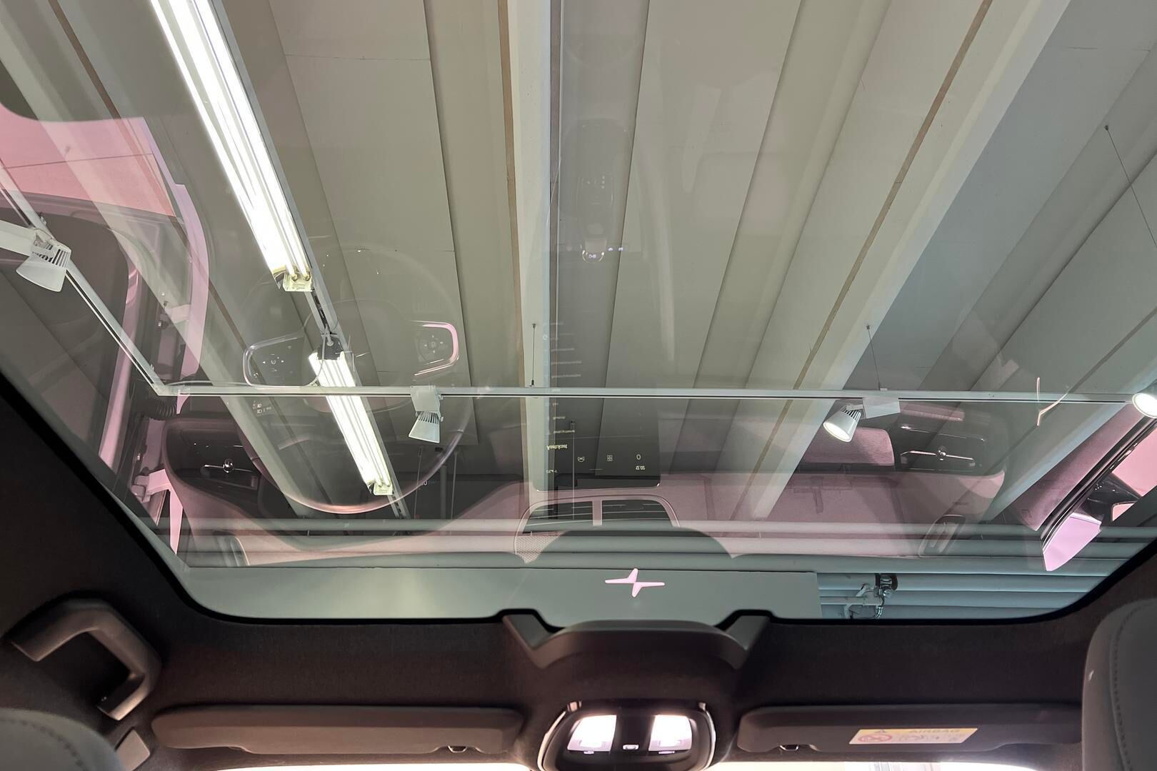 POLESTAR 2 iso kuva 29