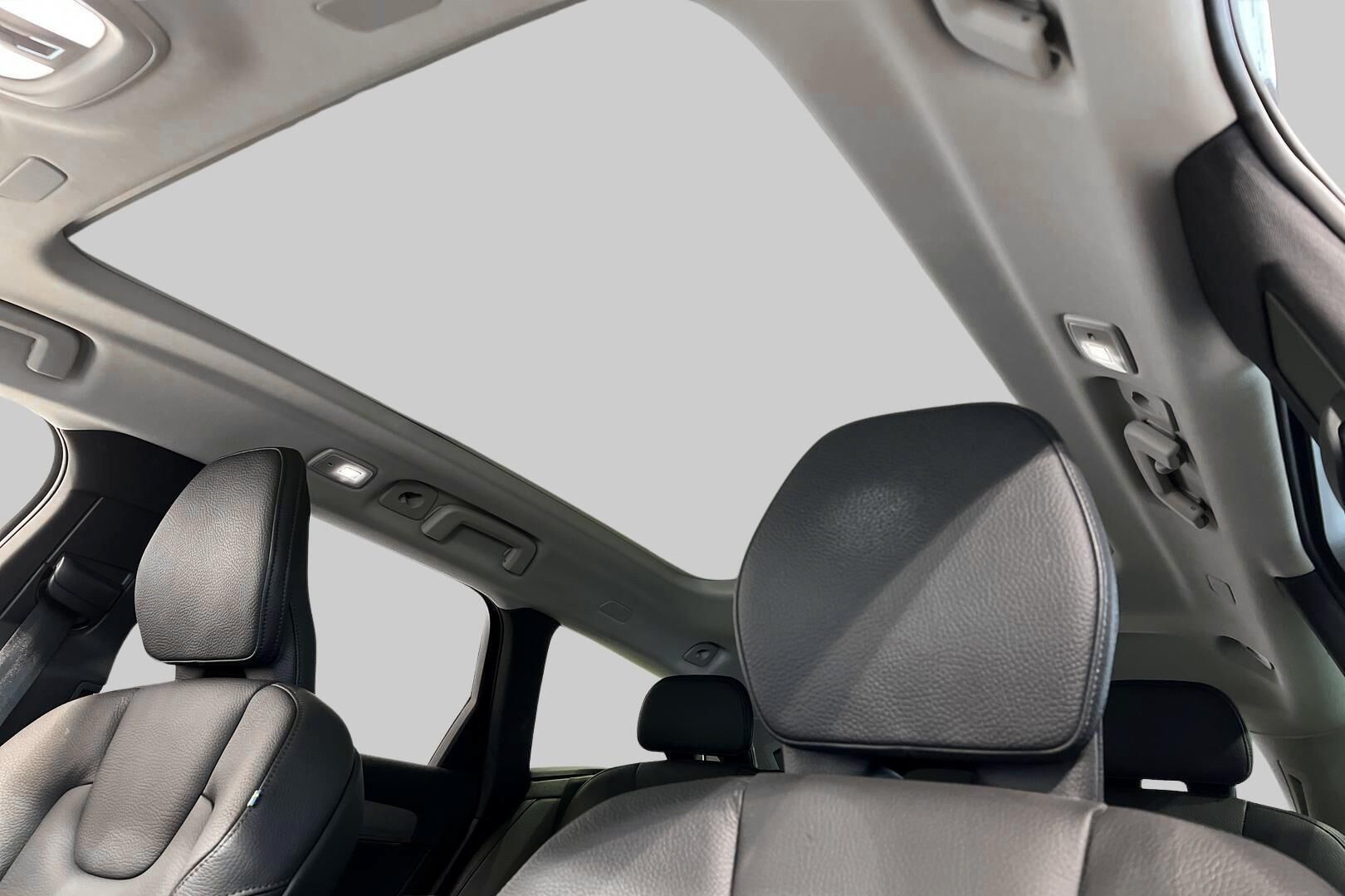 VOLVO V90 iso kuva 22