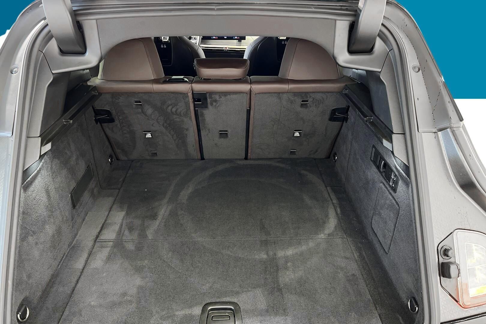 BMW IX iso kuva 9