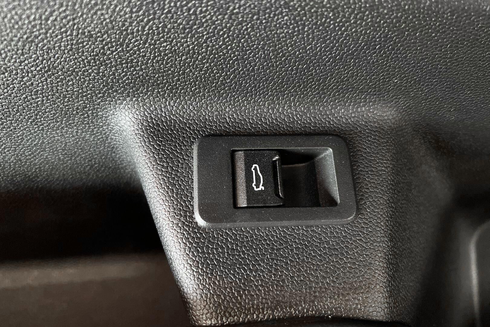 BMW IX iso kuva 12