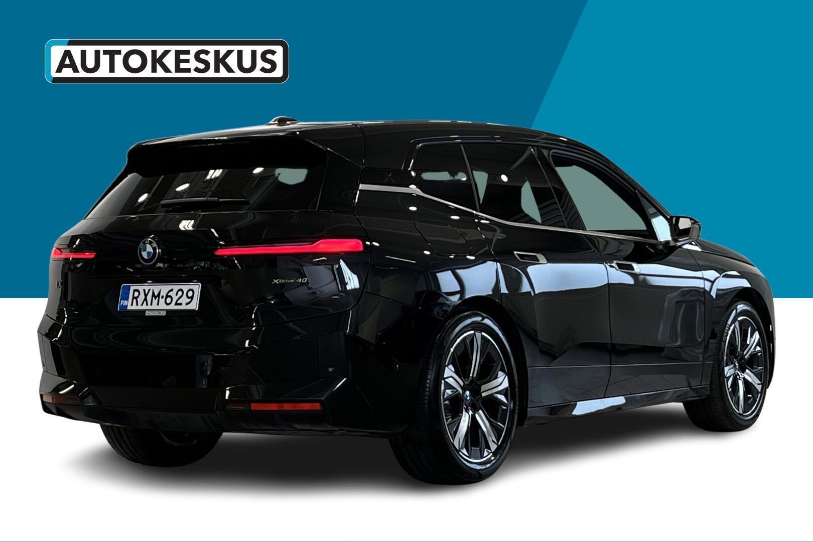 BMW IX iso kuva 4