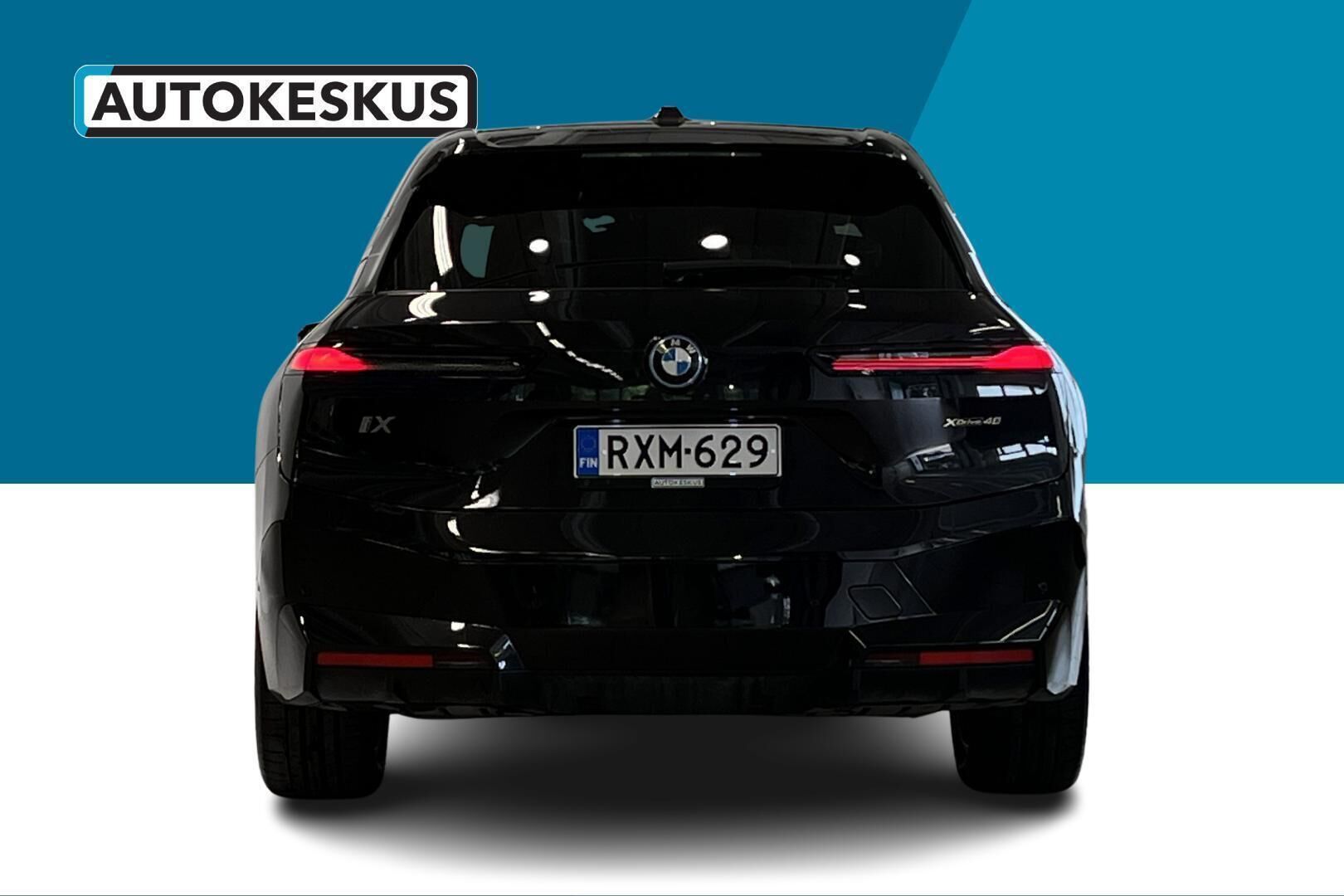 BMW IX iso kuva 23