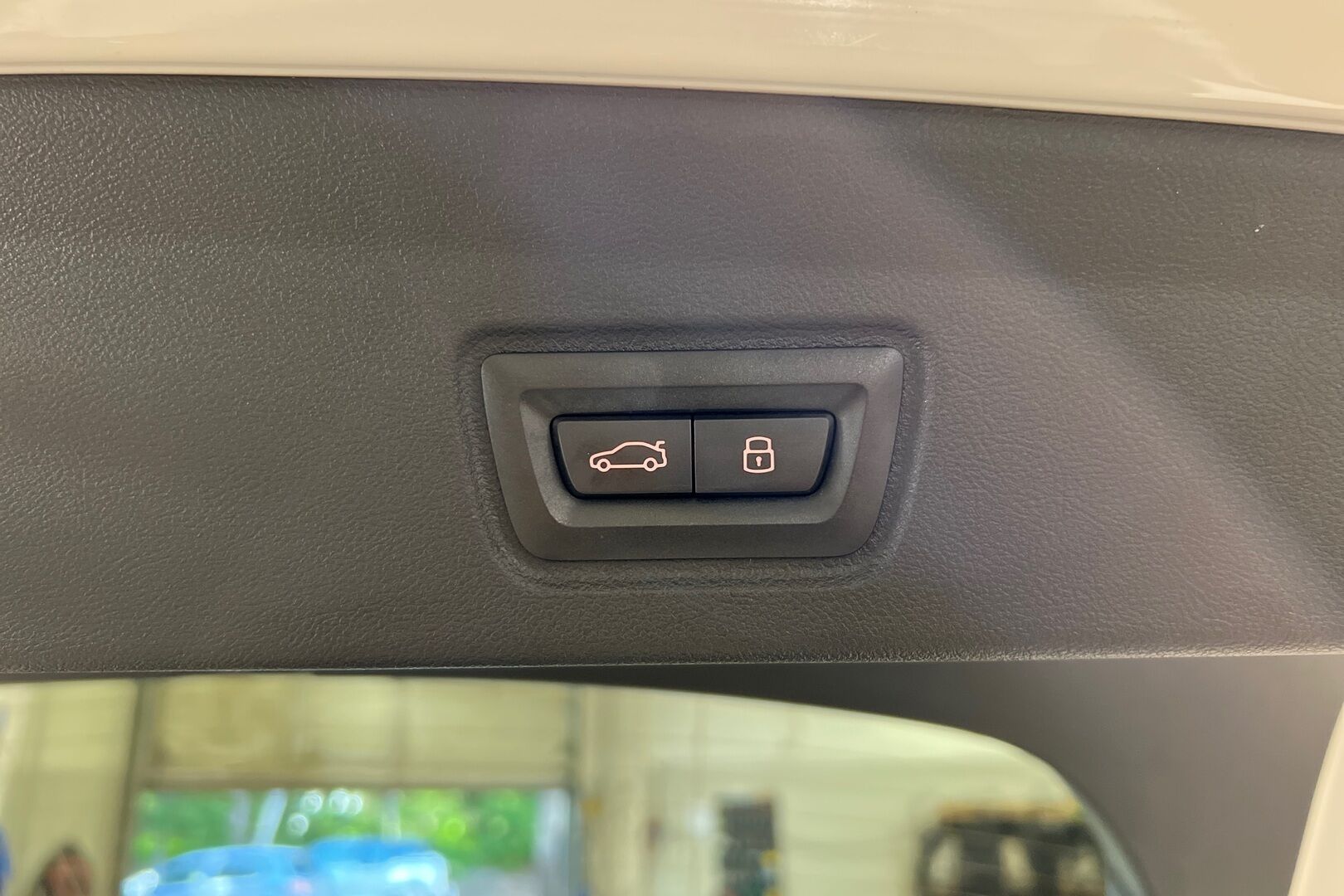 BMW I4 M50 iso kuva 1