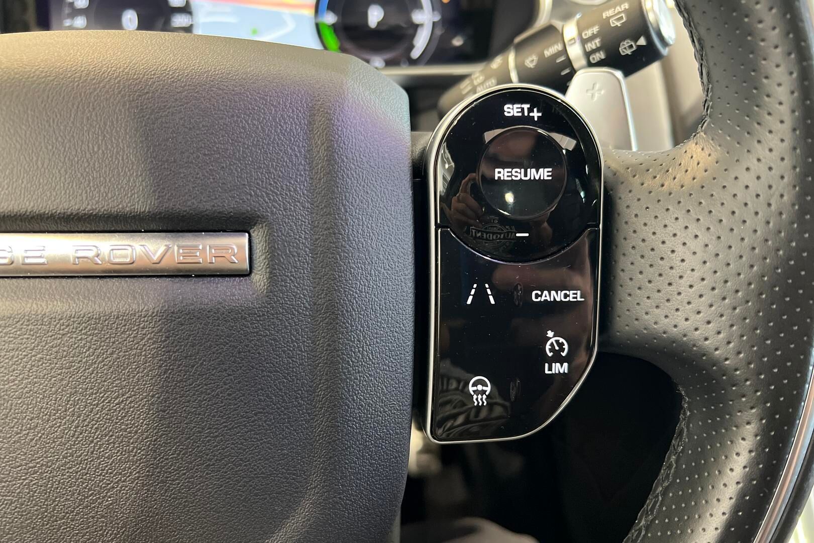 Land Rover Range Rover Sport iso kuva 33