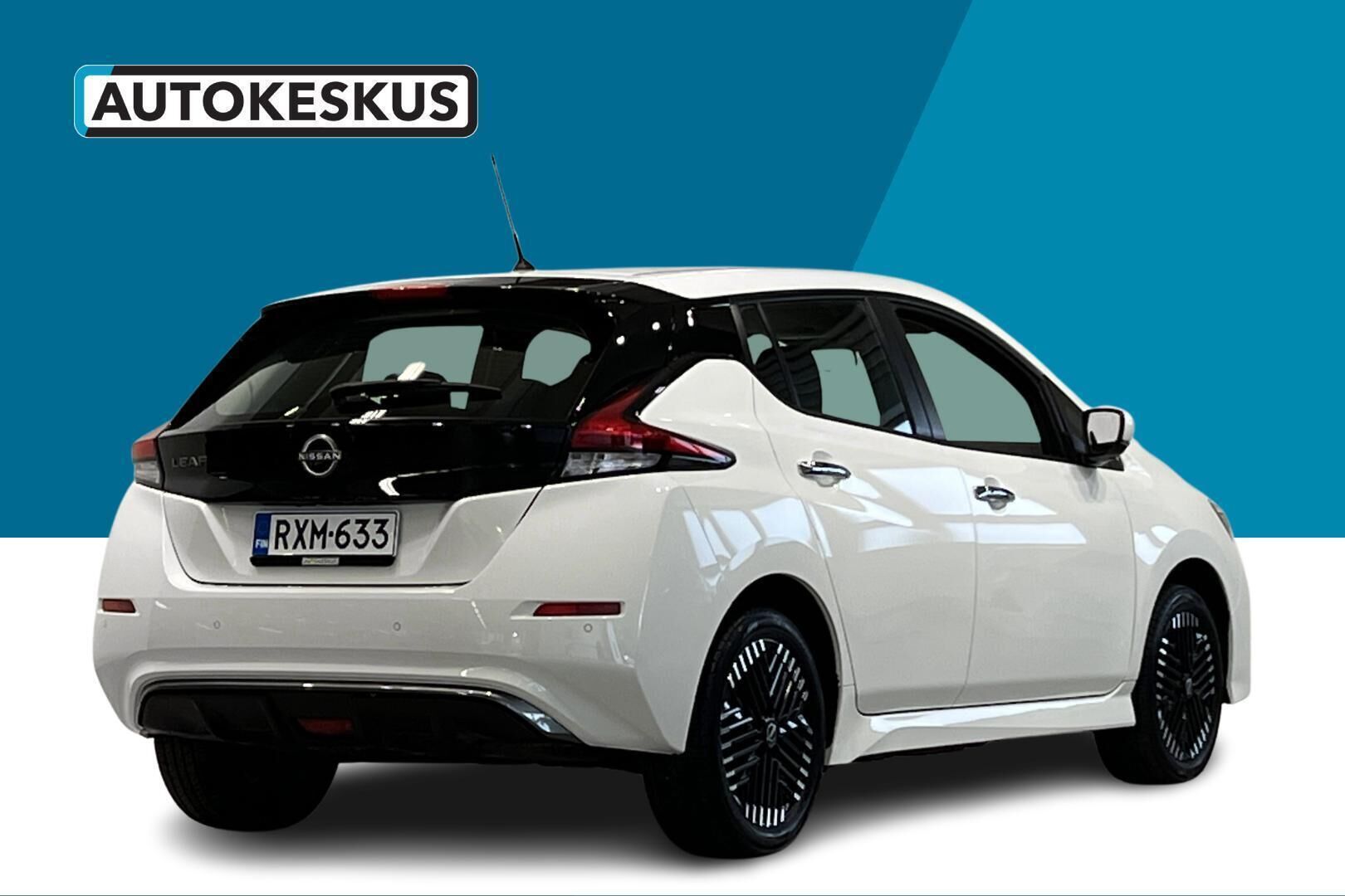 NISSAN LEAF iso kuva 10