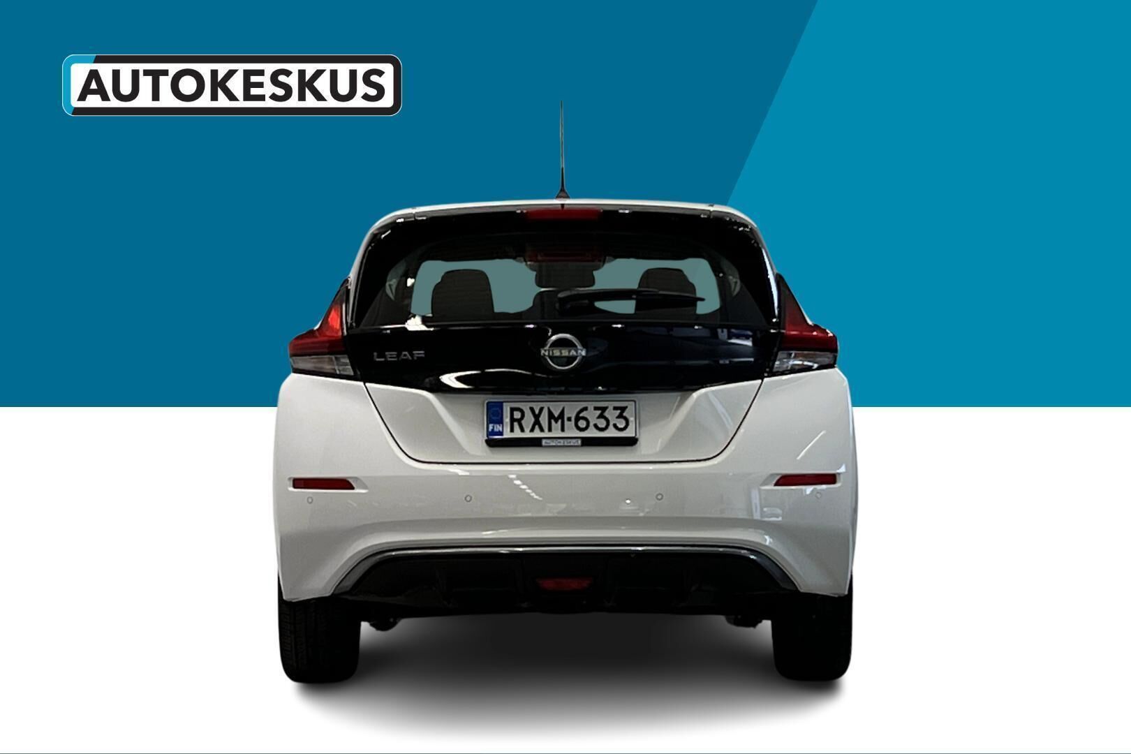 NISSAN LEAF iso kuva 11