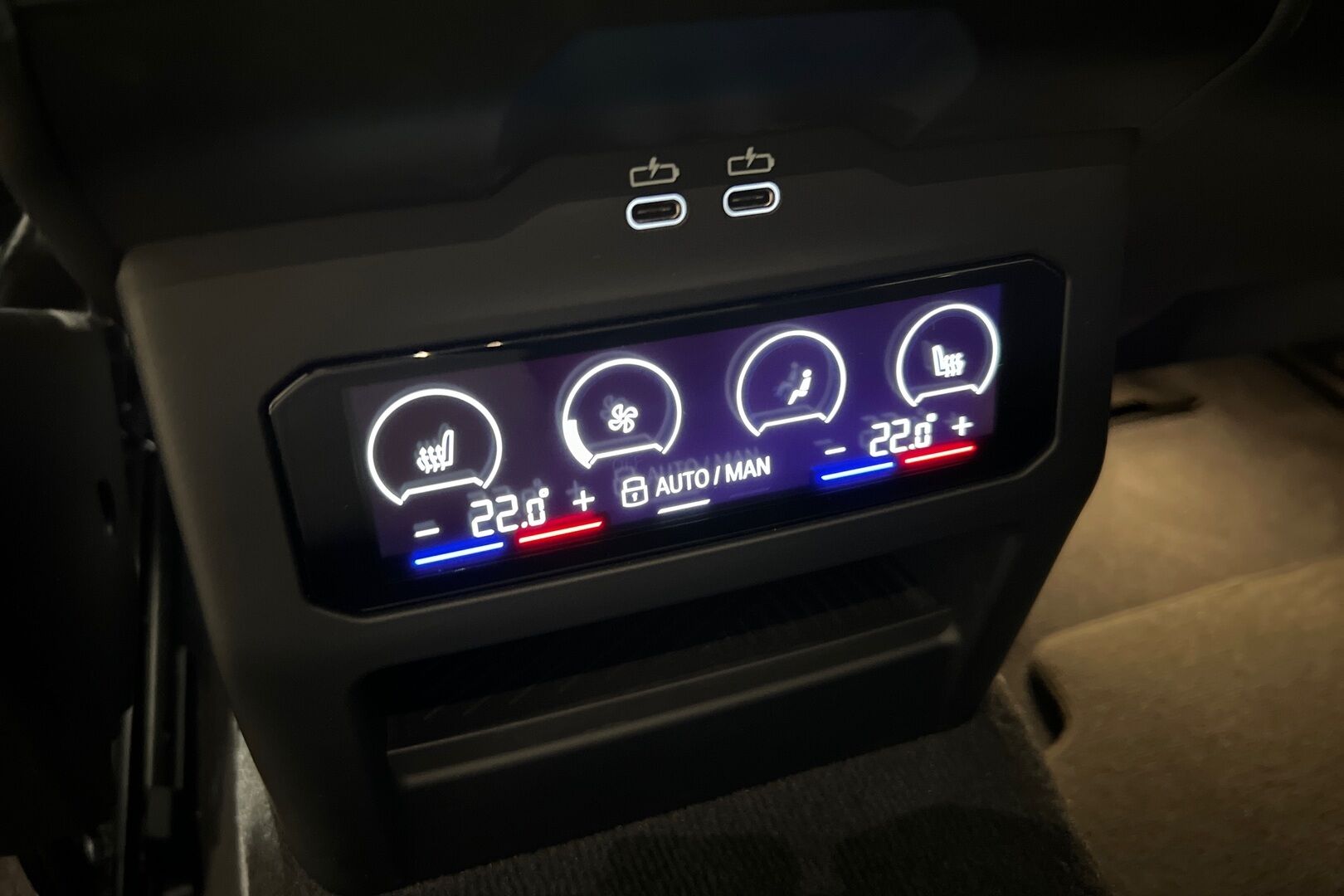 BMW I5 M60 iso kuva 16