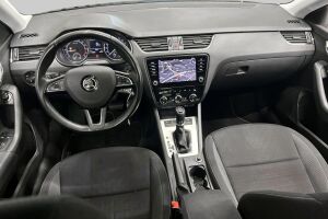 SKODA OCTAVIA esikatselu 10