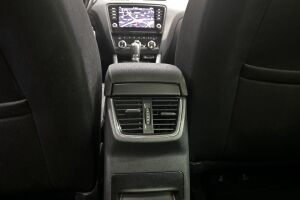 SKODA OCTAVIA esikatselu 25