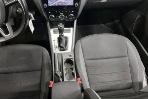 SKODA OCTAVIA esikatselu 26