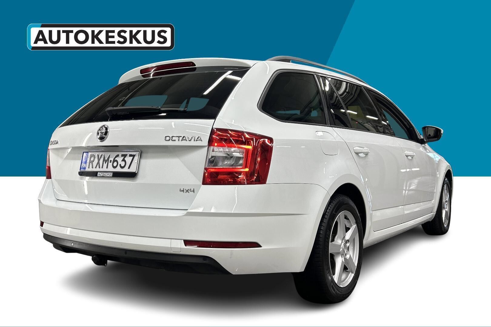 SKODA OCTAVIA iso kuva 4