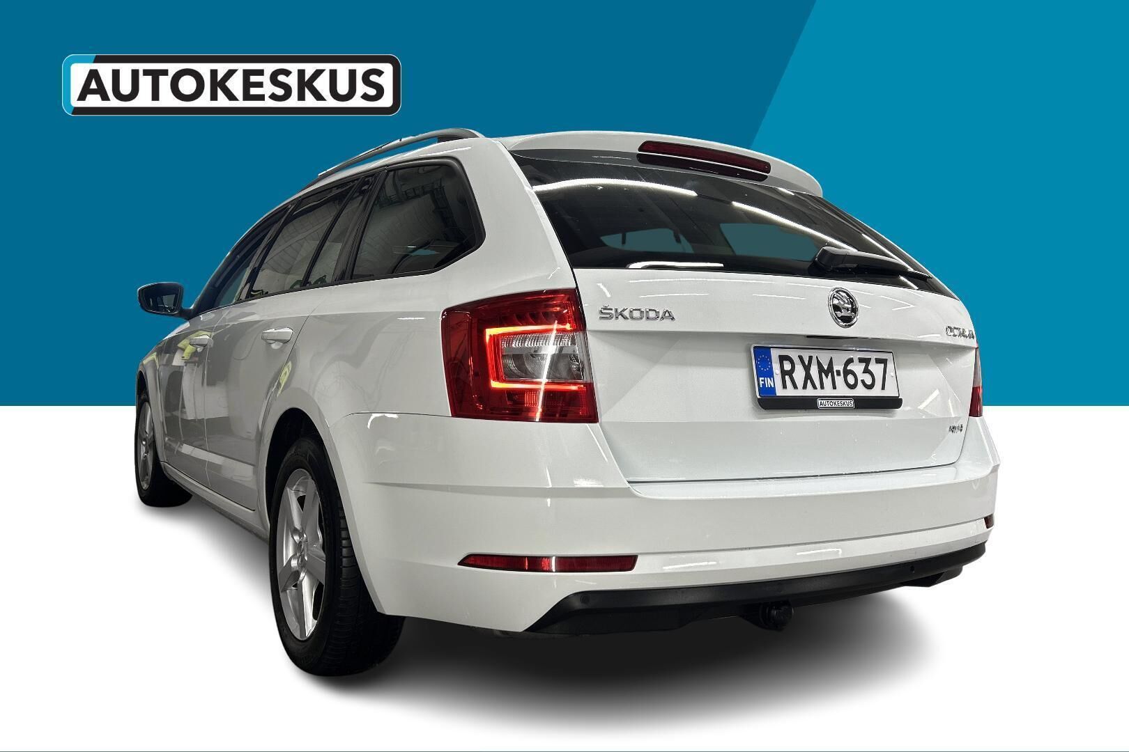 SKODA OCTAVIA iso kuva 6