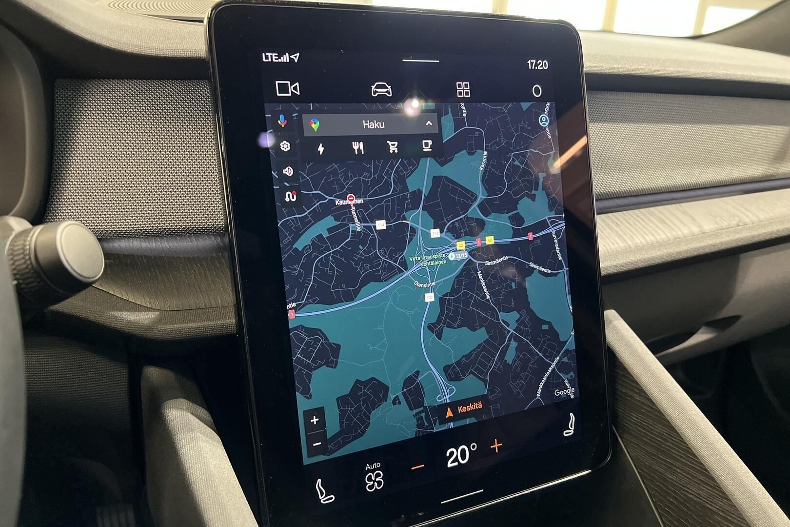 POLESTAR 2 iso kuva 14