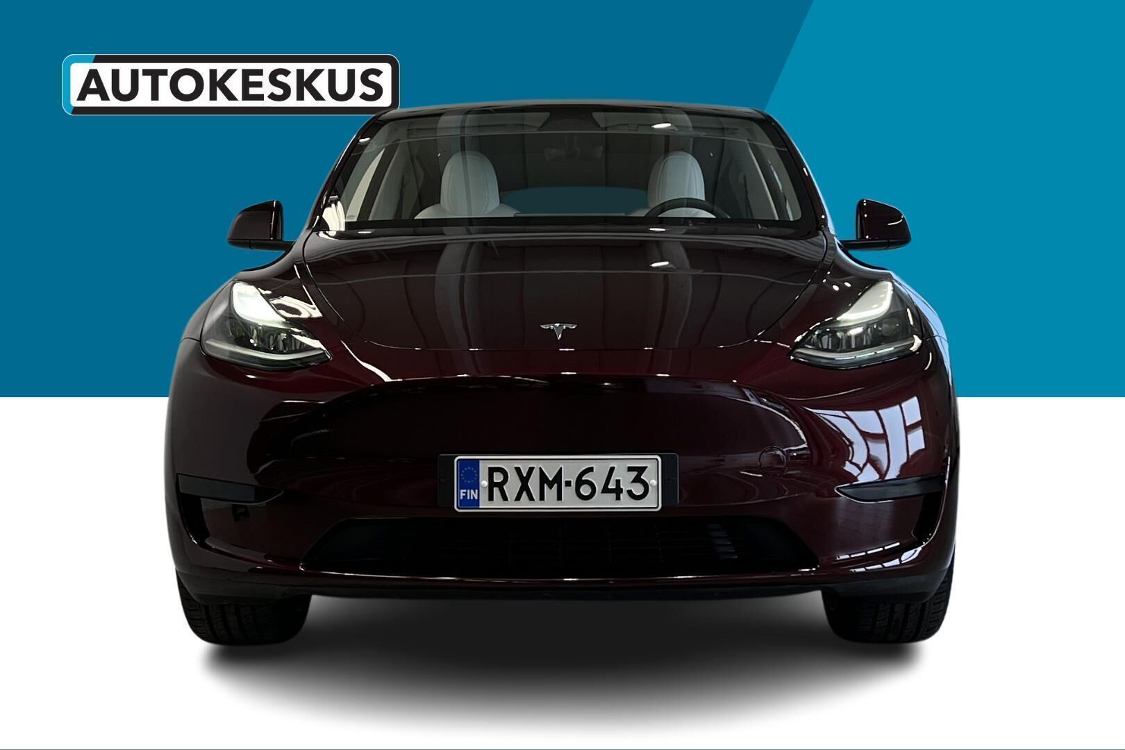 TESLA MODEL Y iso kuva 1