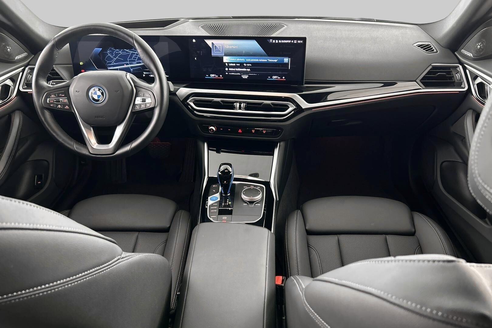 BMW i4 iso kuva 9