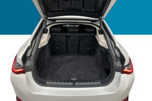 BMW I4 esikatselu 11