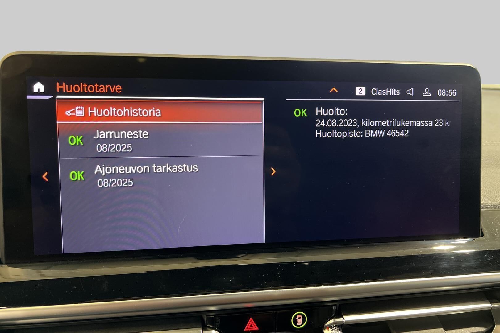 BMW IX3 iso kuva 16