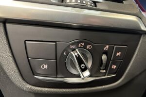 BMW IX3 esikatselu 22