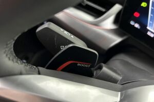 BMW iX2 esikatselu 29