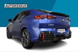 BMW iX2 esikatselu 7