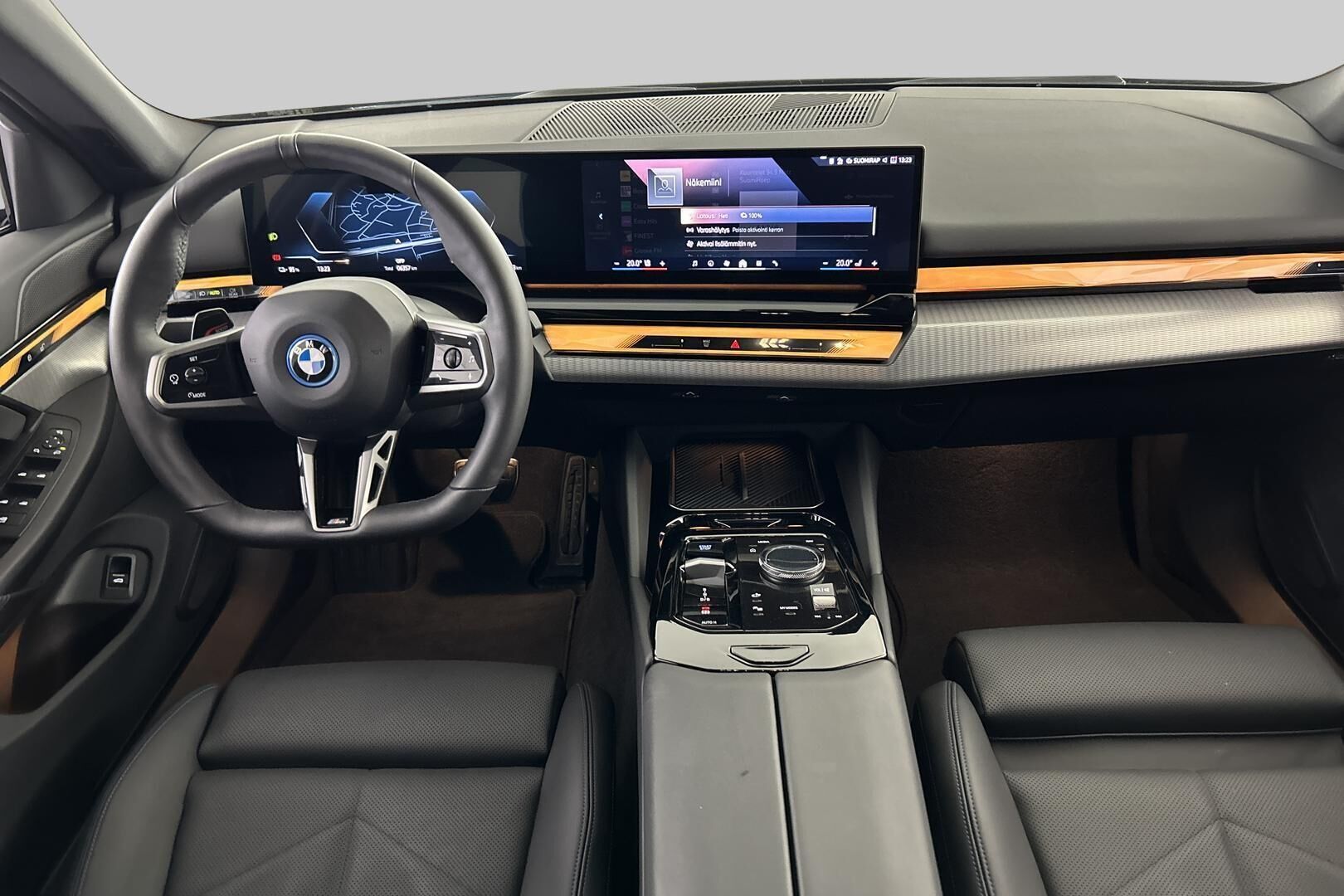 BMW I5 iso kuva 10