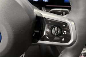 BMW i5 esikatselu 17
