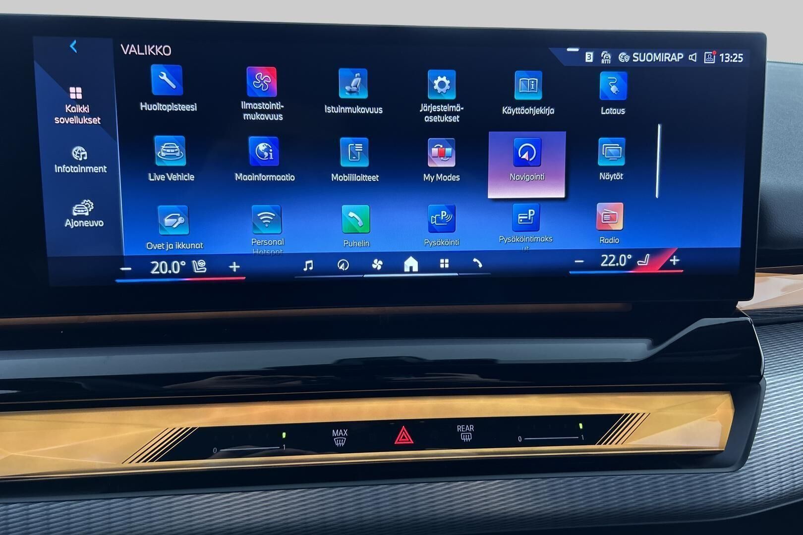 BMW I5 iso kuva 18