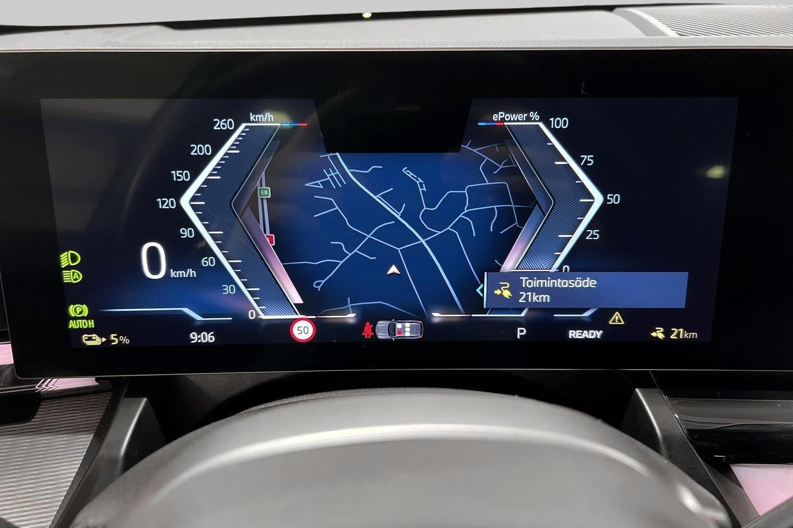 BMW i5 iso kuva 20