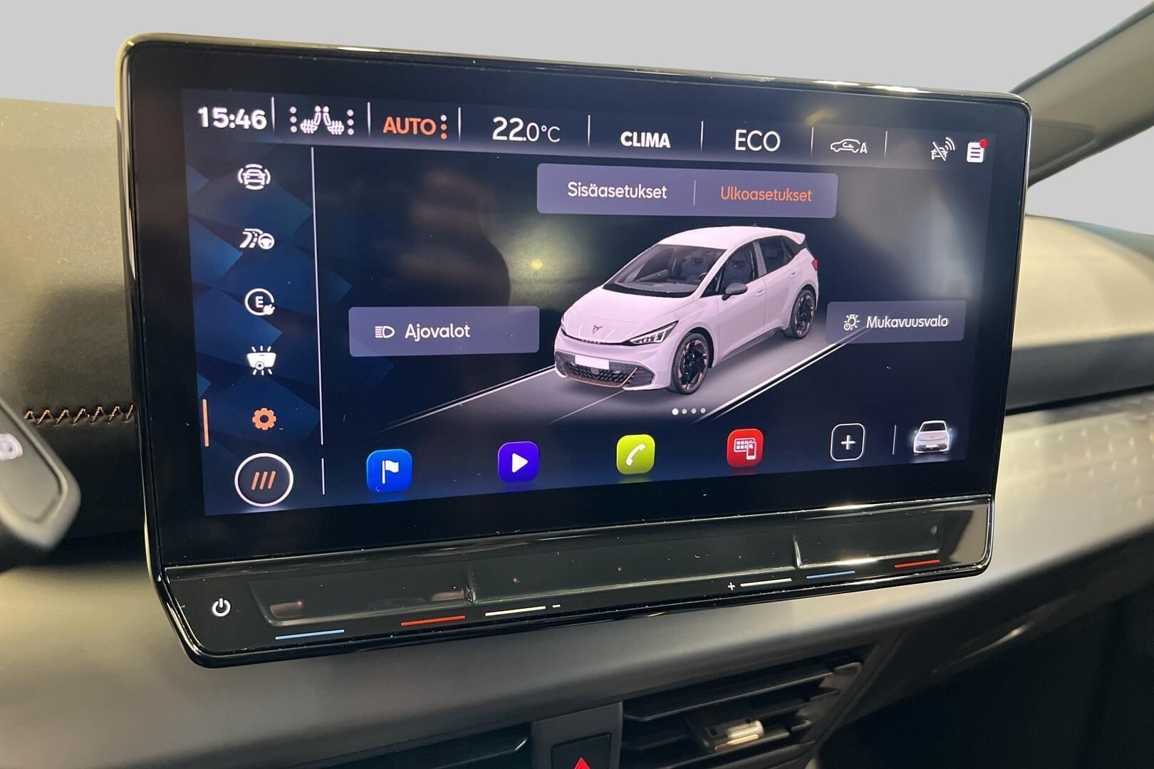 CUPRA BORN iso kuva 16