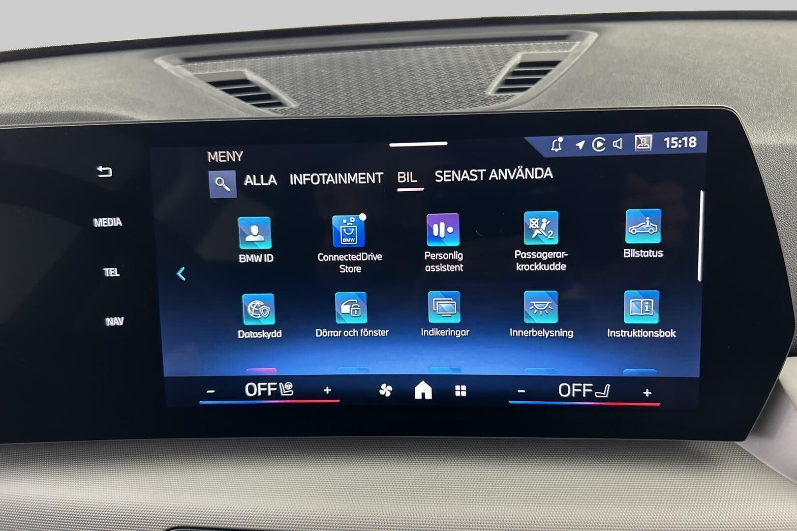 BMW IX1 iso kuva 28
