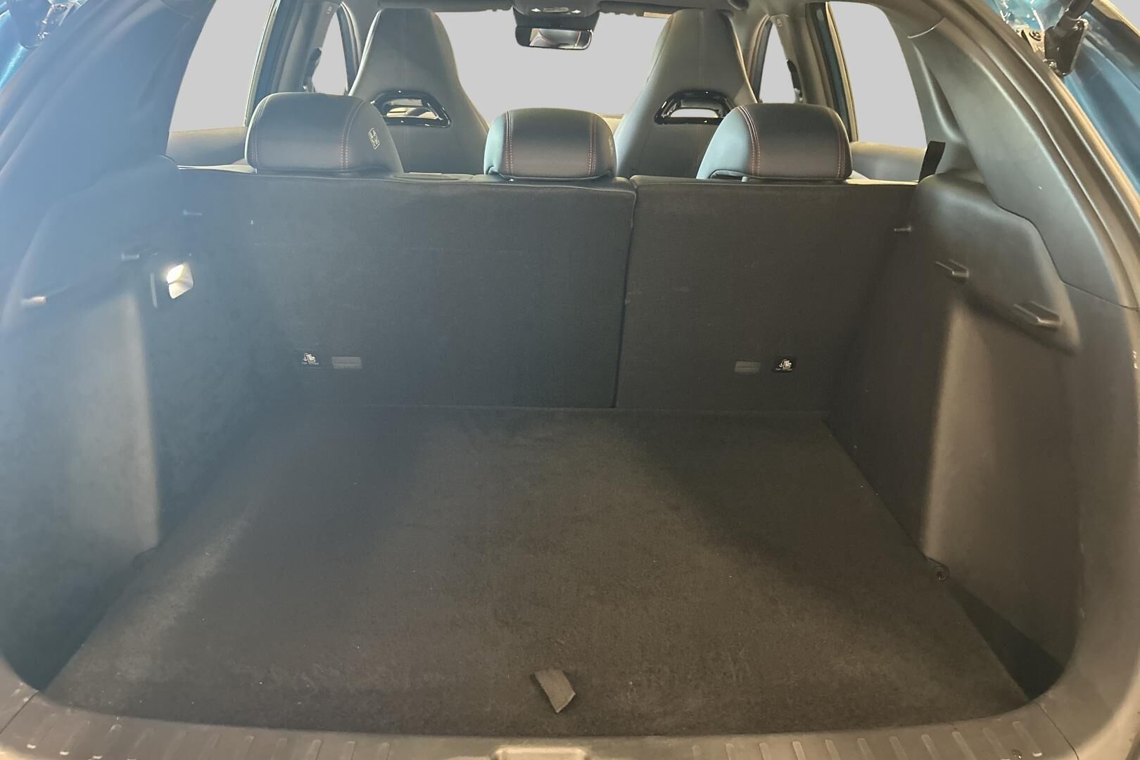 BYD ATTO 3 iso kuva 10