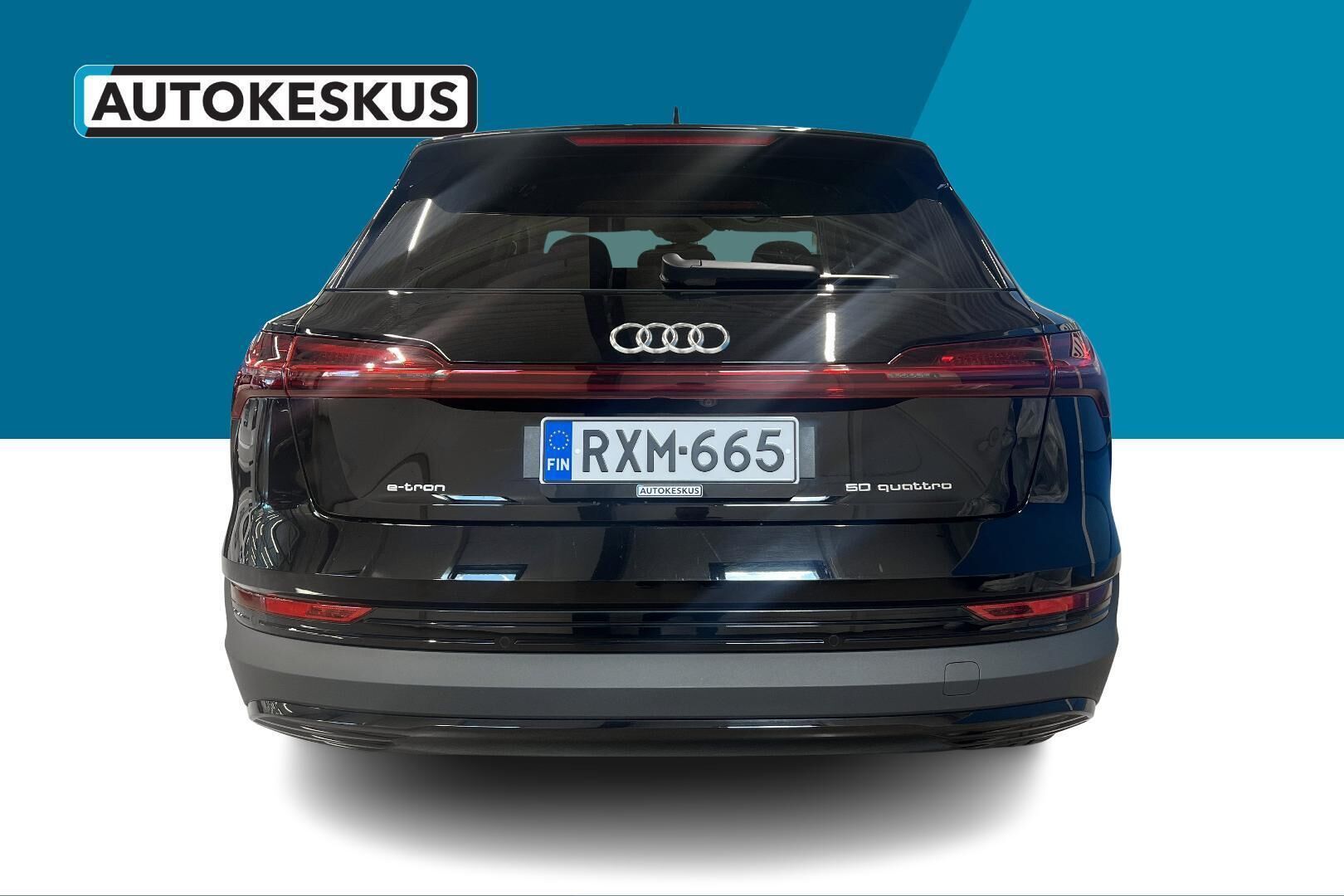 AUDI E-TRON iso kuva 5
