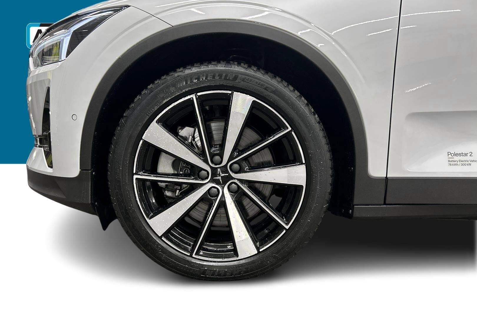 POLESTAR 2 iso kuva 13